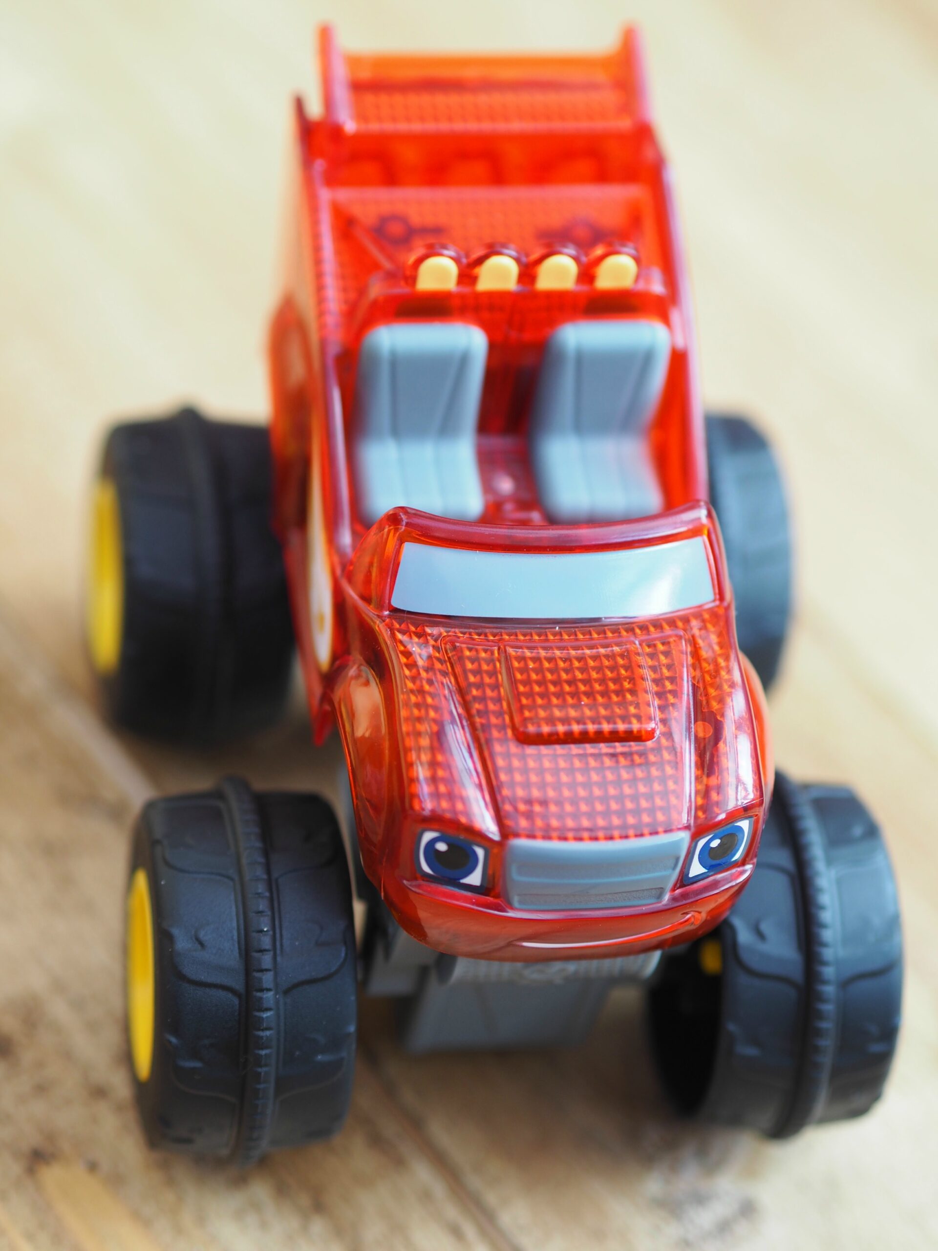 Blaze and the monster machines remote control online