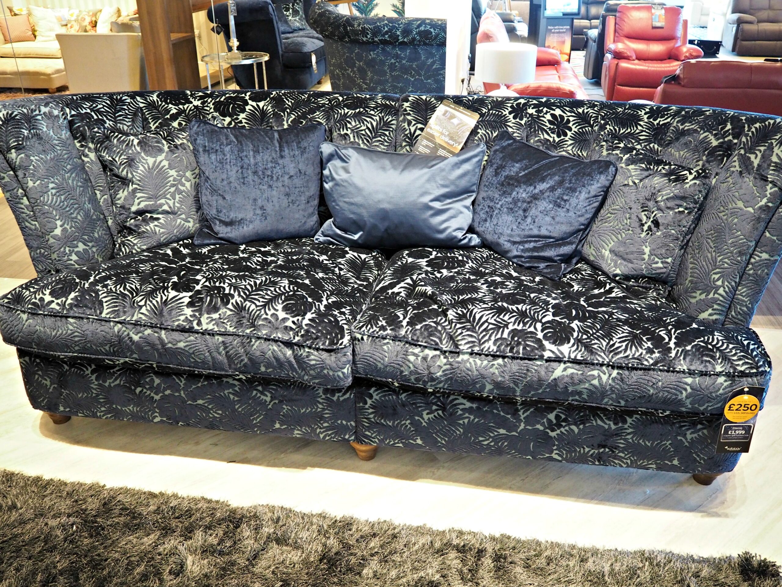 Sofology crushed deals velvet sofa